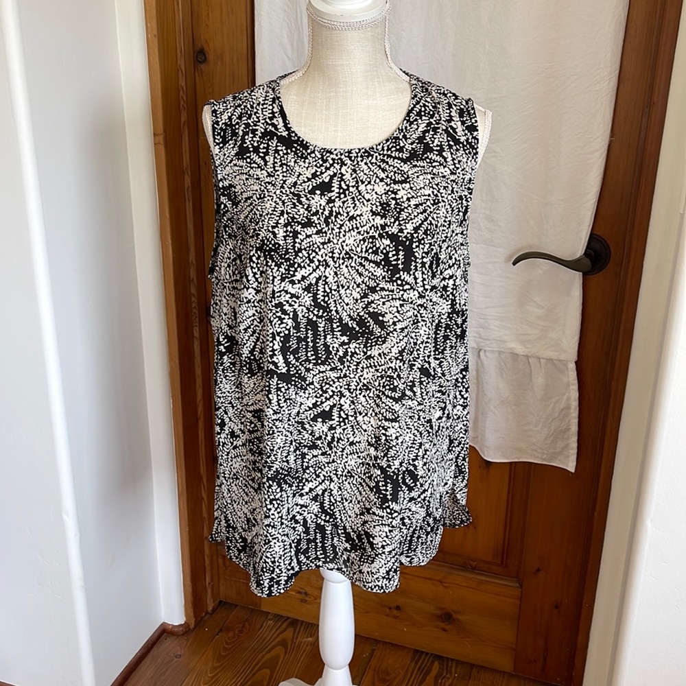 WhoWhatWear tank top